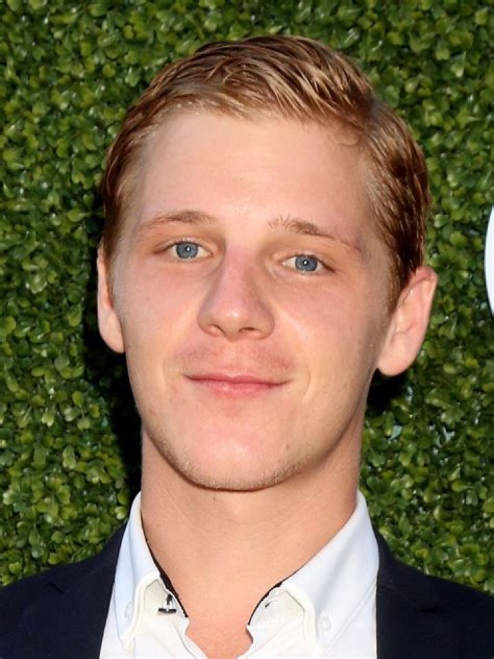 daniel webber height
