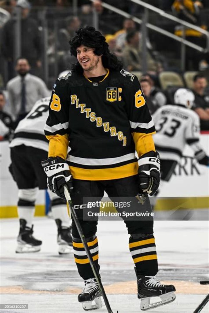 Sidney Crosby's Girlfriend, Kathy Leutner